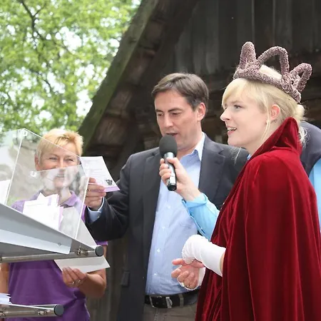 Karin Schneverdingen